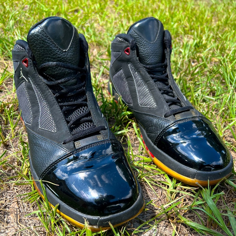Air Jordan Retro 16